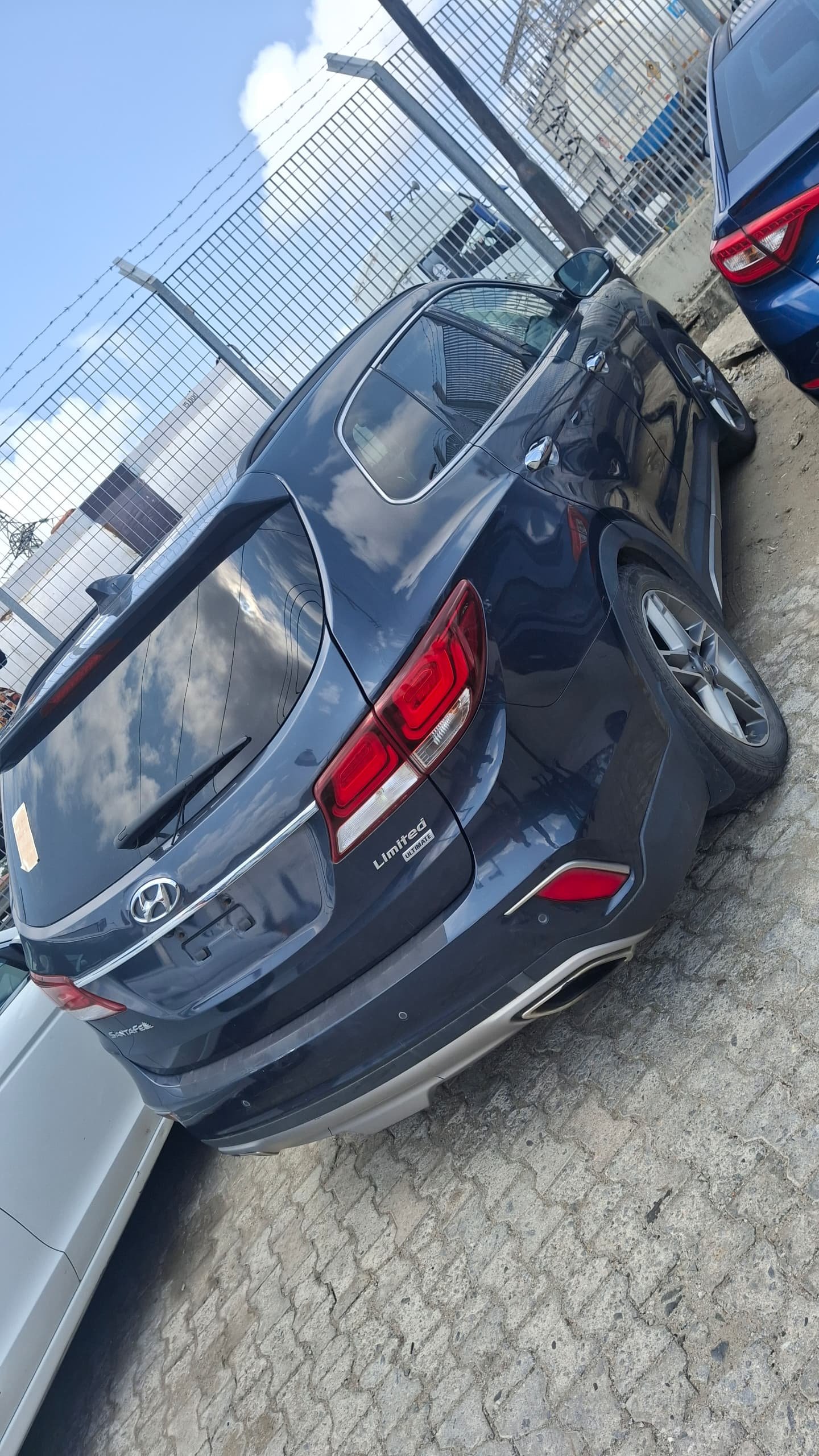 2017 Hyundai Santa FE Limited (ULTIMATE) image 13