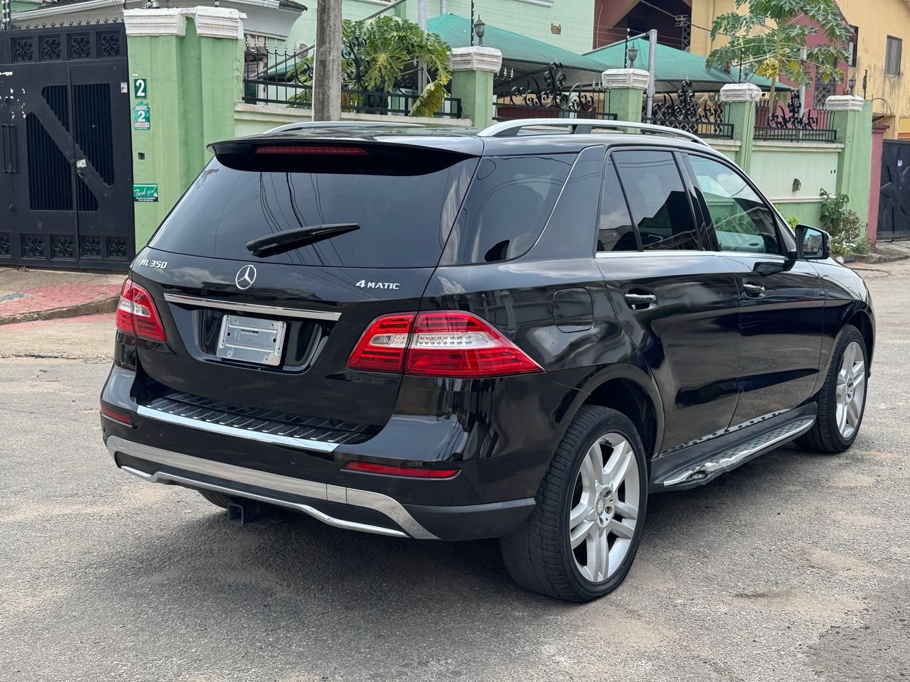 2014 Mercedes-Benz ML350 (PREMIUM EDITION) image 5