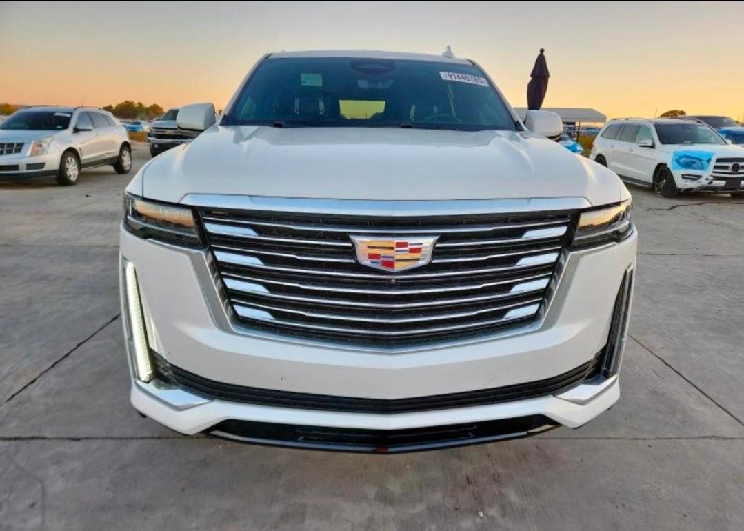 Cadillac Escalade IQ