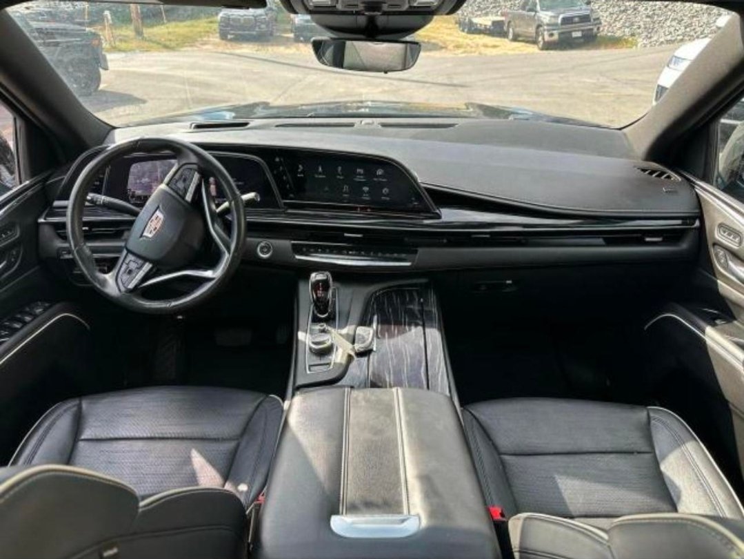 2021 Cadillac Escalade image 6