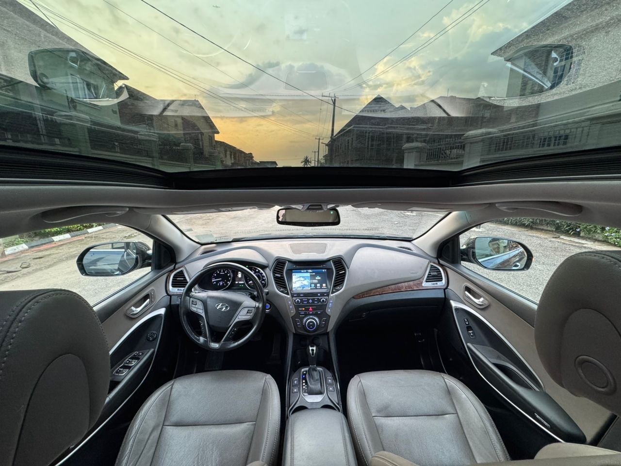 2017 Hyundai Santa Fe unlimited image 7