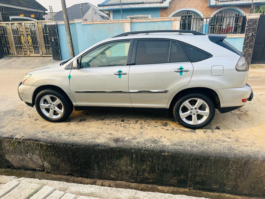 2006 Lexus RX 330 image 10