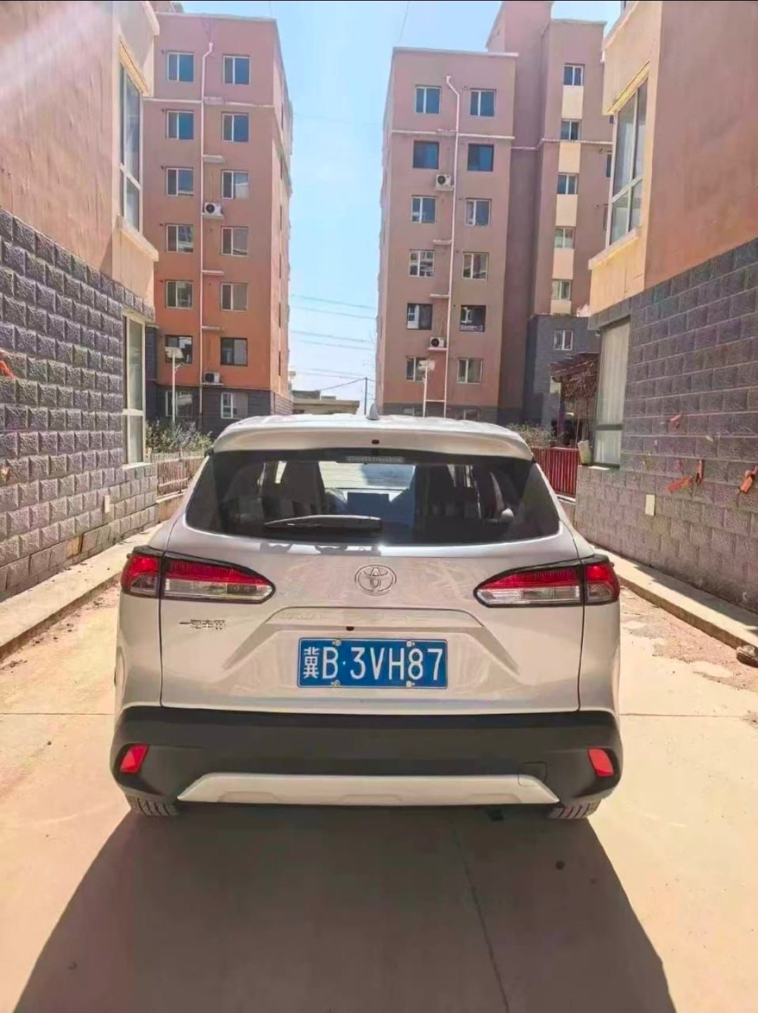 2025 Toyota Corolla Cross (Pre-Order) image 4