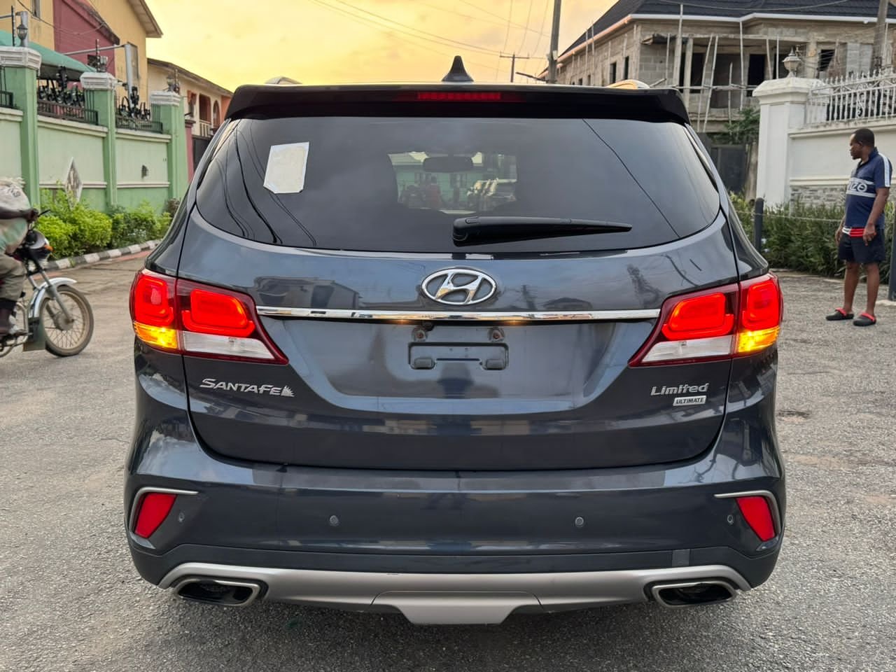 2017 Hyundai Santa Fe unlimited image 12