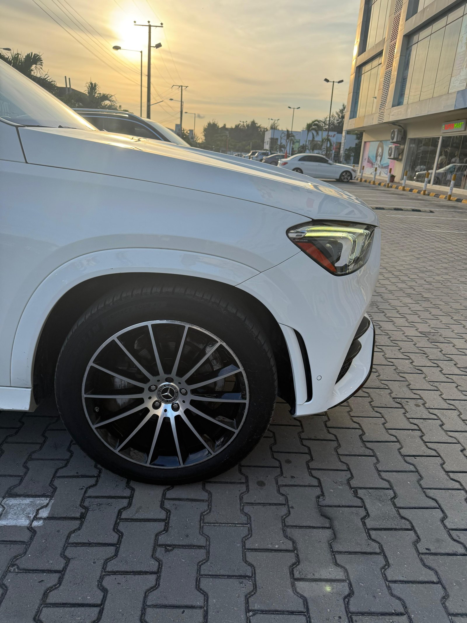 2021 Mercedes-Benz GLE350 image 5