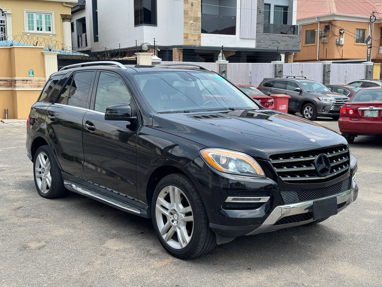 2014 ML350 Full Option image 12