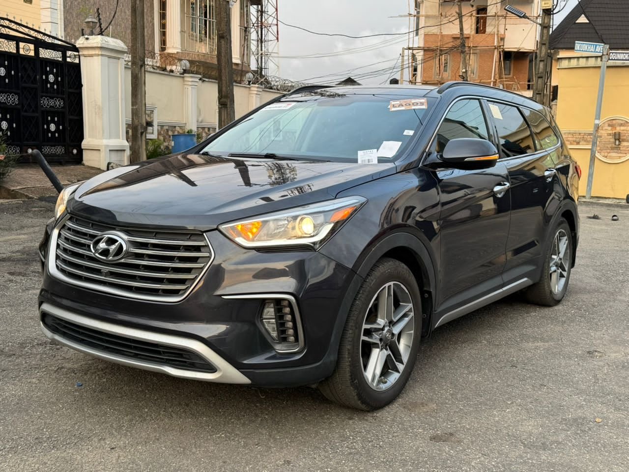 2017 Hyundai Santa Fe unlimited image 13